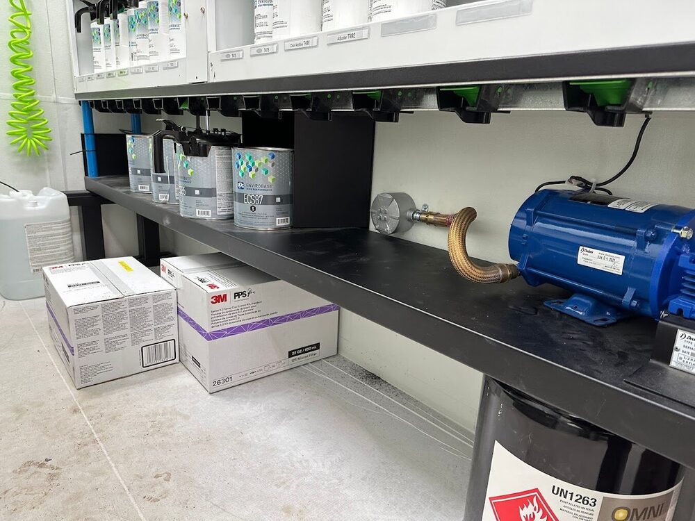 Auto-body paint mixing room with pump motor and ventilation